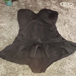 Hot Topic flattering swimsuit